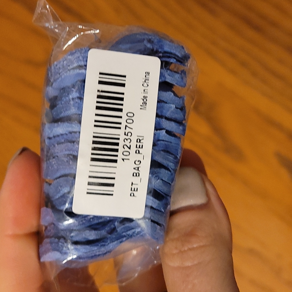 Artificial blue rose petals